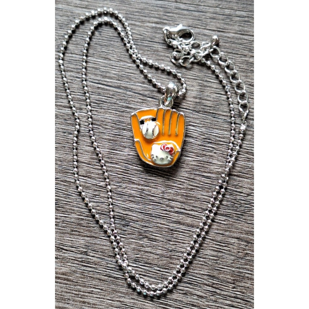 Vtg Sanrio Hello Kitty Necklace Enamel Baseball Glove 1976/1977 - Picture 2 of 6
